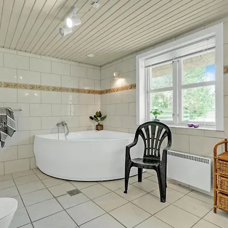 度假居 Pet Friendly Home In Blavand With Sauna 布拉万德